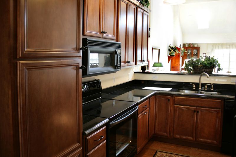 Kitchen Cabinets Refacing in Austin, TX